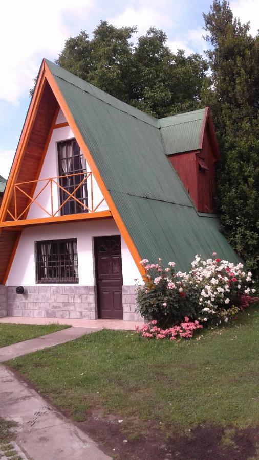 Bungalow Montes El Bolson Bagian luar foto