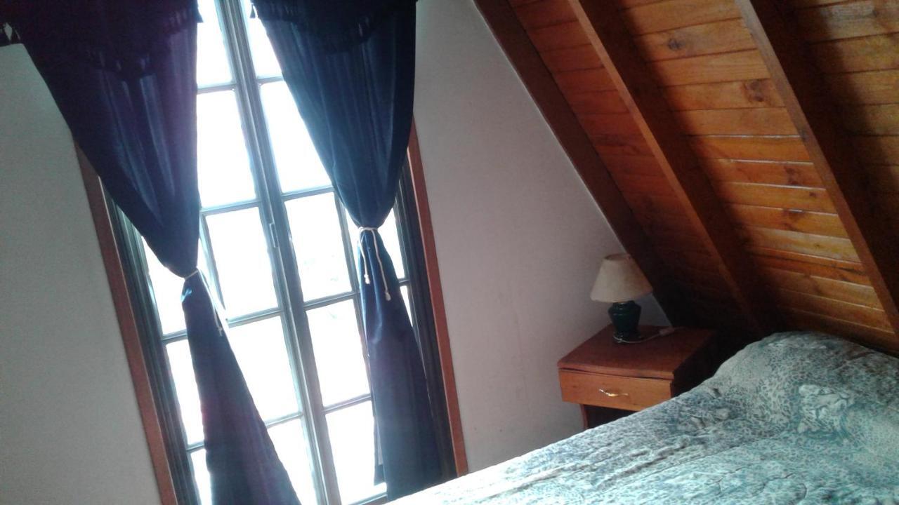 Bungalow Montes El Bolson Bagian luar foto